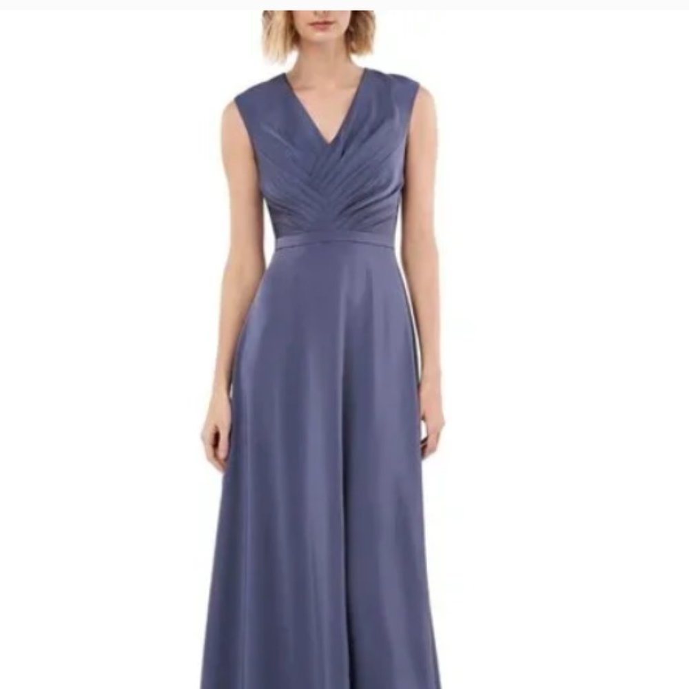 Kay Unger Gown Size 12 Maxi Gray Blue